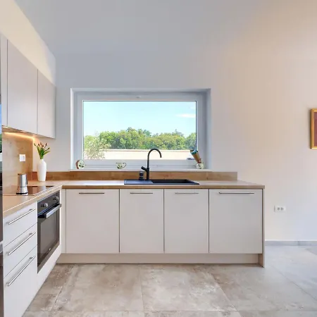 Karlo By Interhome Nyaraló