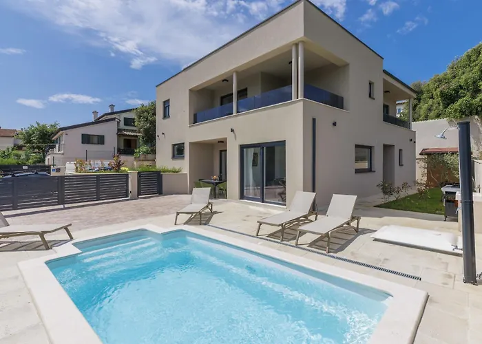 Karlo By Interhome *