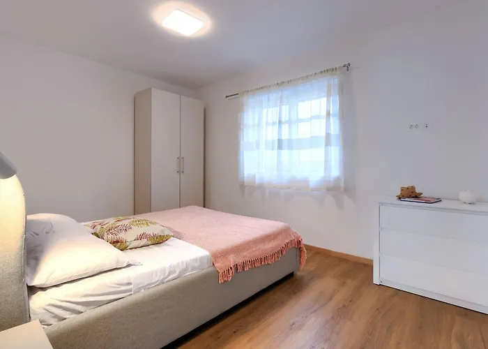 Karlo By Interhome 펜션