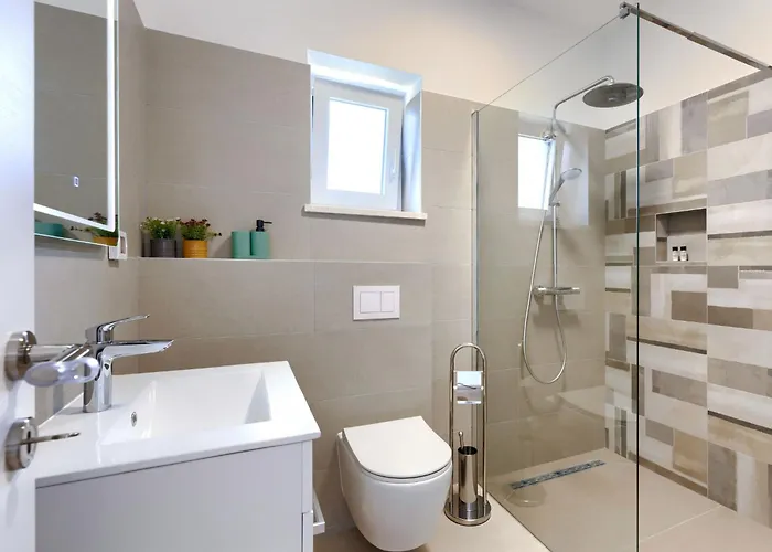 Semesterbostad Karlo By Interhome *